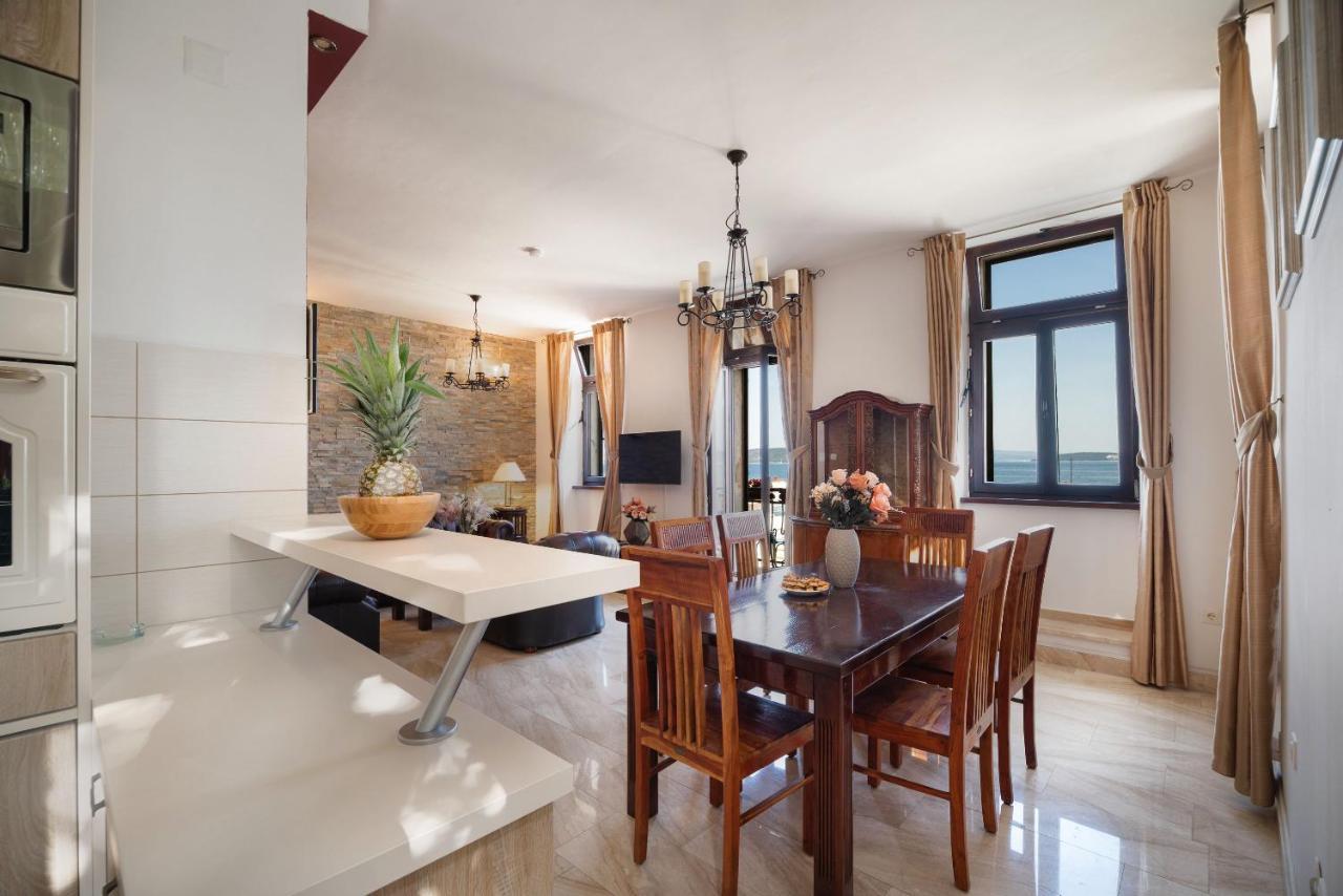 Luxury Apartments Perko Kaštela Exteriér fotografie